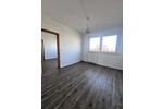 Etagenwohnung Halle (Saale) Silberhöhe - 5 Zimmer, 77 m&sup2;, 600&euro; | Angebot:25974501