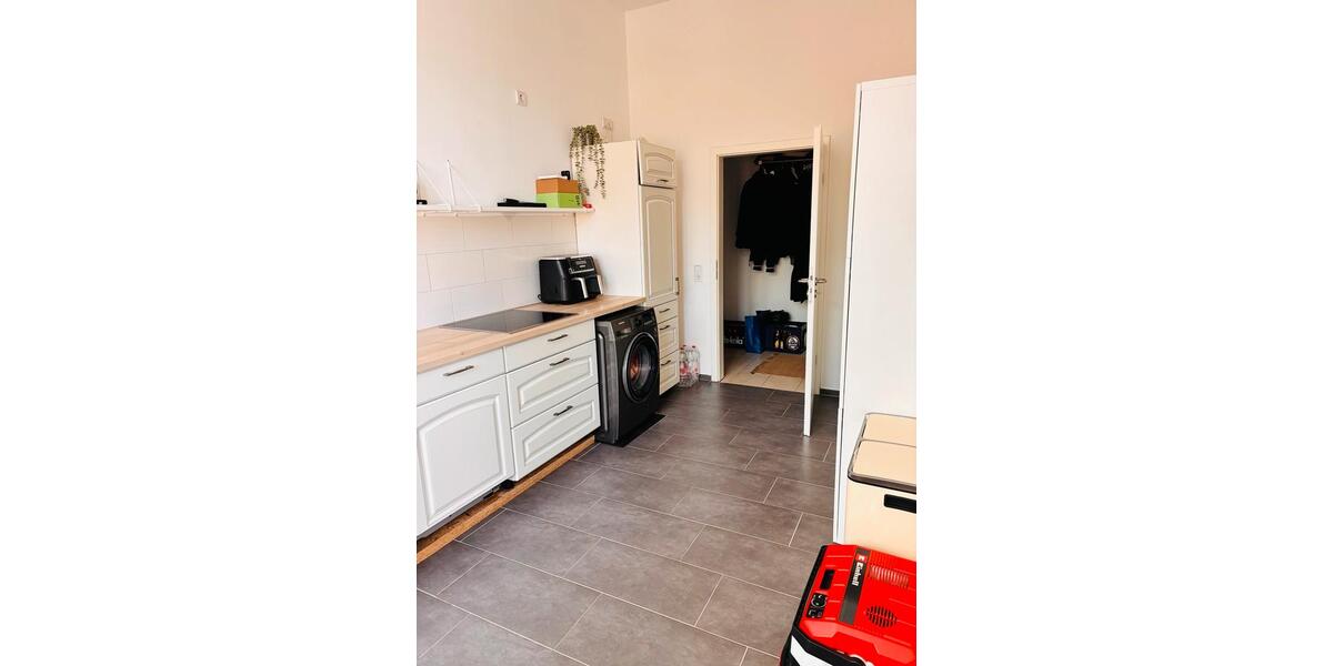 Etagenwohnung Halle (Saale) Frohe Zukunft - 3 Zimmer, 84 m&sup2;, 923&euro; | Angebot:26279628