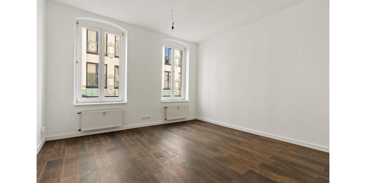 Etagenwohnung Halle (Saale) - 4 Zimmer, 98 m&sup2;, 890&euro; | Angebot:25379570