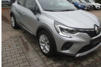 Renault Captur 34.580 km 15.900 &euro; Wolfen 06766