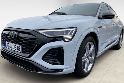 Audi Q8 e-tron 9.680 km 59.479 € Bitterfeld-Wolfen 06749