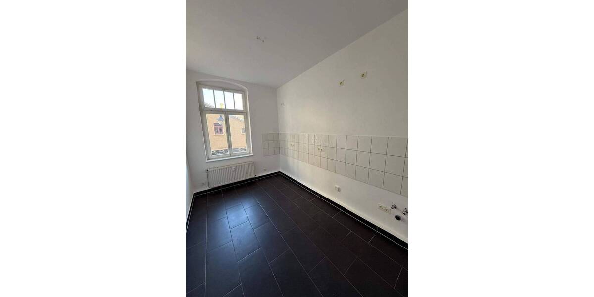 Etagenwohnung Halle (Saale) Innenstadt - 3 Zimmer, 90 m&sup2;, 815&euro; | Angebot:26933847