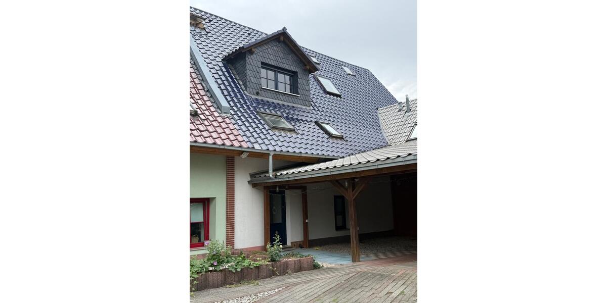 Reihenhaus Schkeuditz - 5 Zimmer, 130 m&sup2;, 1.250&euro; | Angebot:27624024