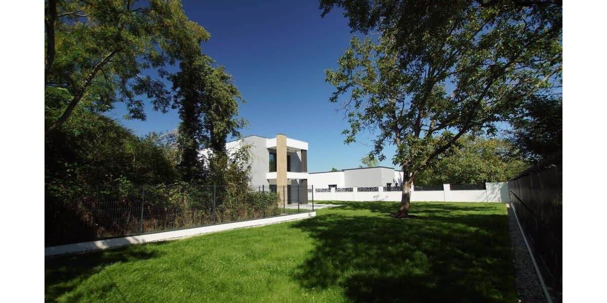 Einfamilienhaus Halle (Saale)-Dölau Dölau - 9 Zimmer, 397 m&sup2;, 2.500.000&euro; | Angebot:25708638