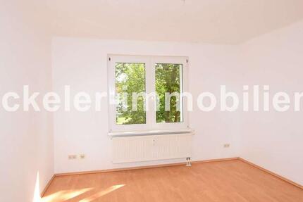 Wohnung Bad Dürrenberg - 3 Zimmer, 67 m&sup2;, 480&euro; | Angebot:25540609