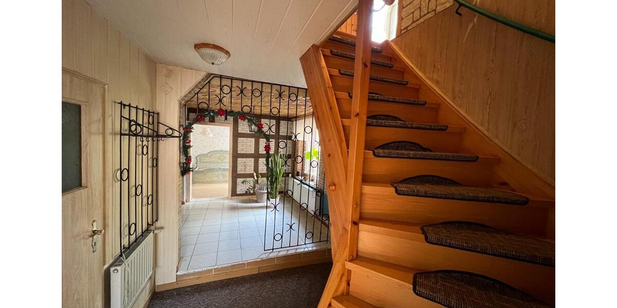 Einfamilienhaus Eisleben (Lutherstadt) - 4.5 Zimmer, 95 m&sup2;, 54.000&euro; | Angebot:24291947