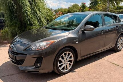Mazda 3 143.000 km 4.500 &euro; Halle/S. 06132
