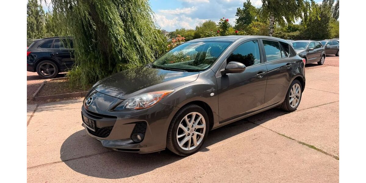 Mazda 3 143.000 km 4.500 &euro; Halle/S. 06132
