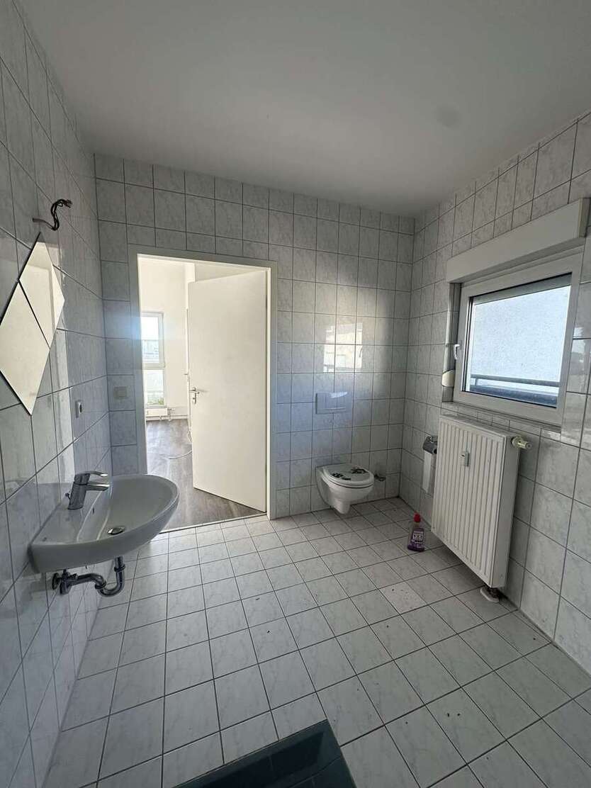 ++Große und Helle 3-Raumwohnung im Dachgeschoss++ 3 zimmer