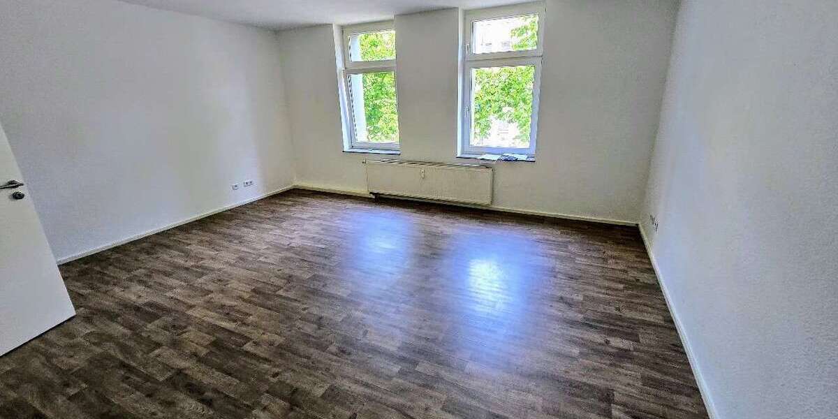 Etagenwohnung Halle Am Wasserturm/Thaerviertel - 2 Zimmer, 64 m&sup2;, 640&euro; | Angebot:27587561