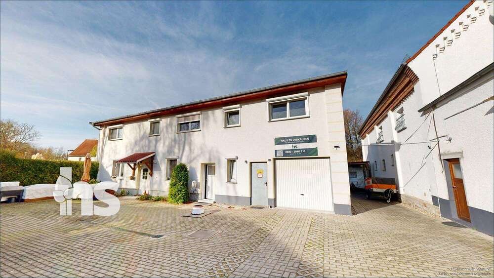 Einfamilienhaus Schkopau - 8 Zimmer, 253 m&sup2;, 360.000&euro; | Angebot:25065138