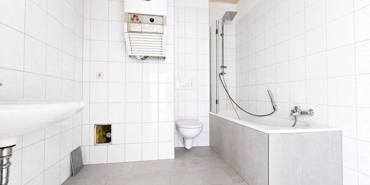 Etagenwohnung Köthen (Anhalt) Köthen - 4 Zimmer, 80 m&sup2;, 450&euro; | Angebot:26289809