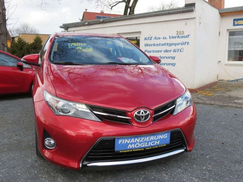 Auris