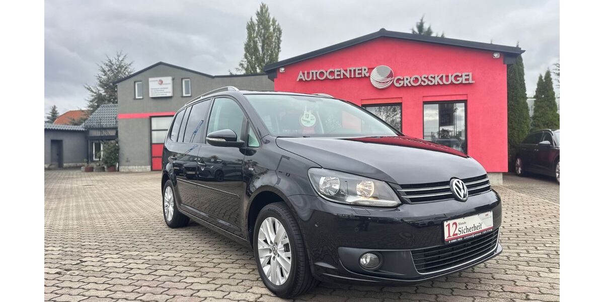 VW Touran 130.239 km 10.999 &euro; Kabelsketal/OT Großkugel 06184