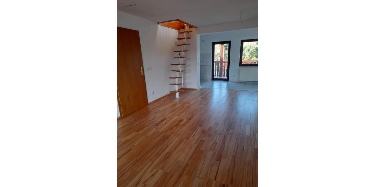Einfamilienhaus Leuna - 6 Zimmer, 160 m&sup2;, 1.040&euro; | Angebot:24682530
