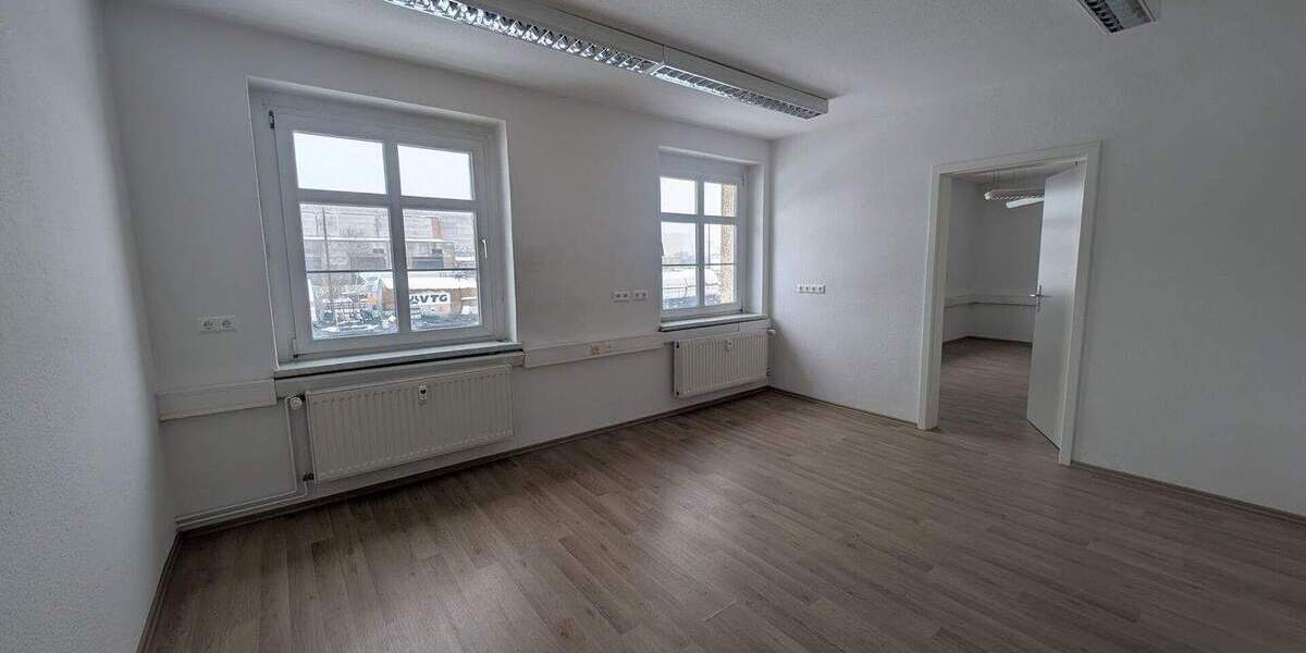 Gewerbeobjekt Bitterfeld-Wolfen Bitterfeld - 4 Zimmer, 630&euro; | Angebot:24876050