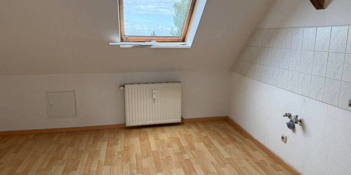 Etagenwohnung Halle Freiimfelde - 4 Zimmer, 90 m&sup2;, 549&euro; | Angebot:26799422