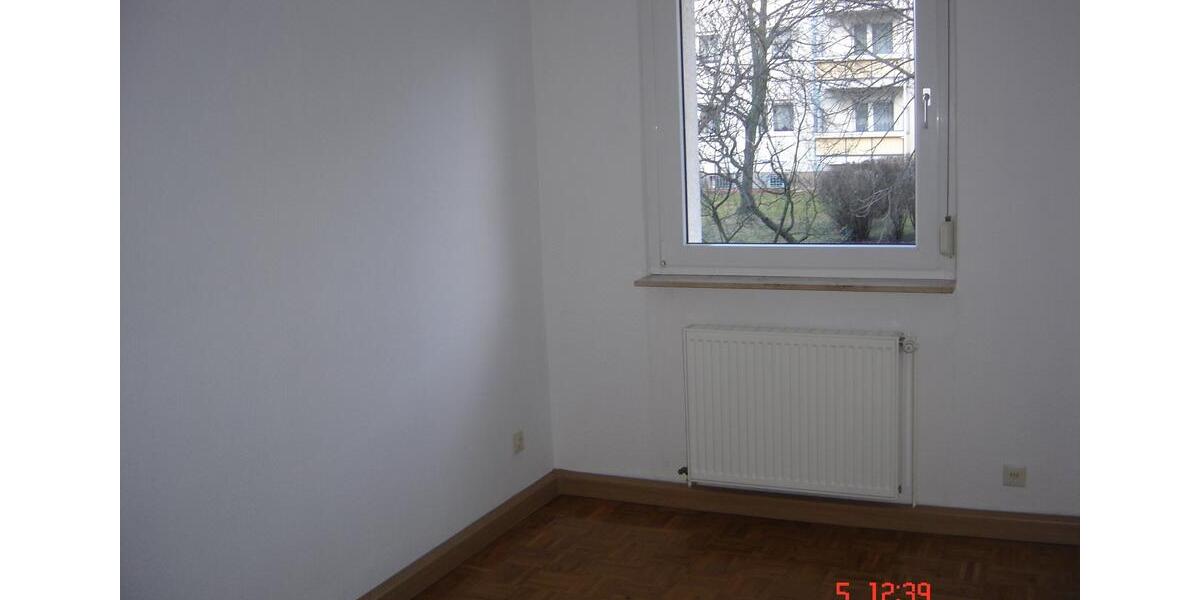 Erdgeschoßwohnung Halle (Saale) Gesundbrunnen - 3 Zimmer, 58 m&sup2;, 440&euro; | Angebot:25181603