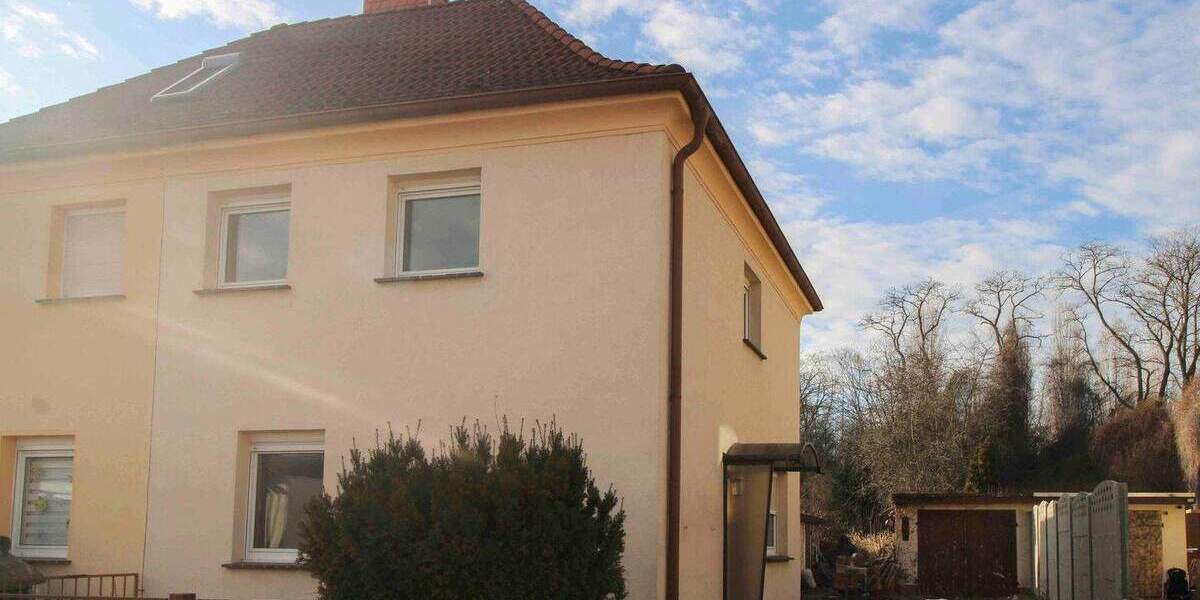 Einfamilienhaus Bitterfeld-Wolfen Wolfen - 4 Zimmer, 89.000&euro; | Angebot:25646421