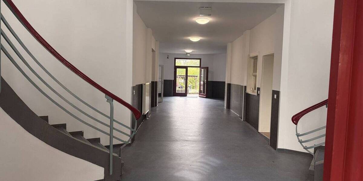 Etagenwohnung Bitterfeld Anhaltsiedlung - 2 Zimmer, 31 m&sup2;, 250&euro; | Angebot:26799300