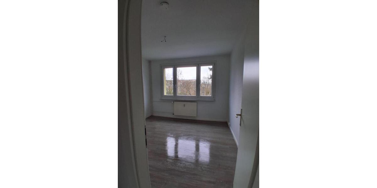 Erdgeschoßwohnung Querfurt - 3 Zimmer, 59 m&sup2;, 350&euro; | Angebot:25922723