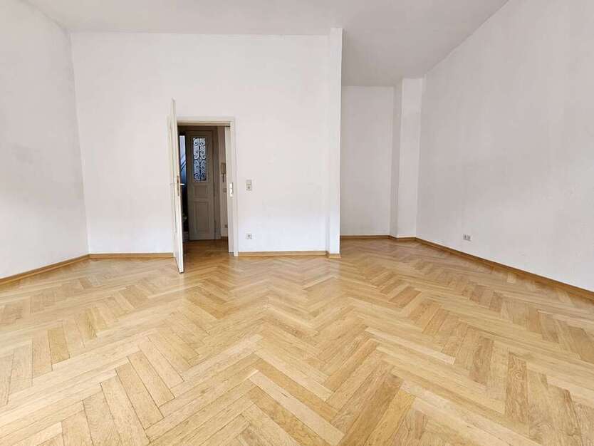Wohnung zum Kaufen in Leipzig 345.000 € 98 m²