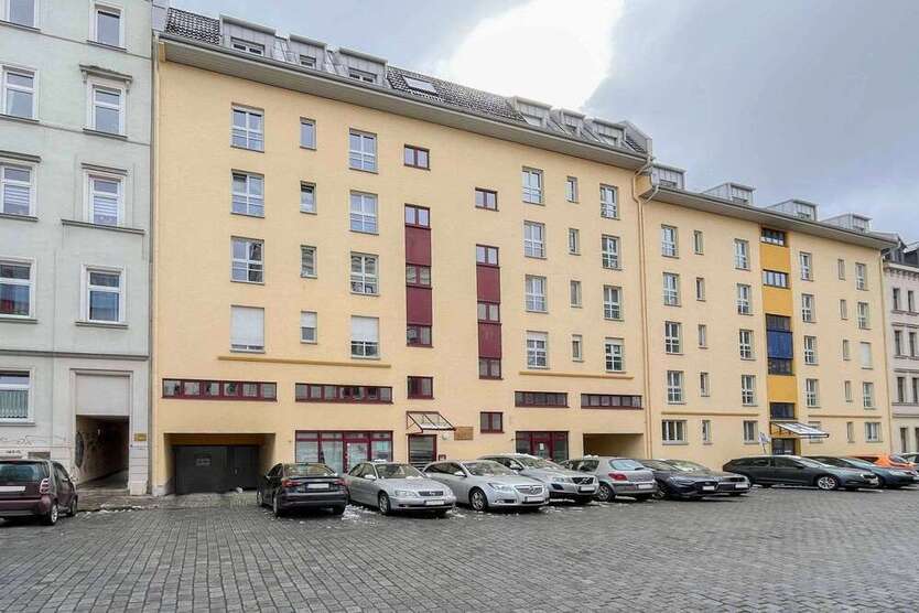 Wohnung zum Kaufen in Leipzig 265.000 € 70.12 m²