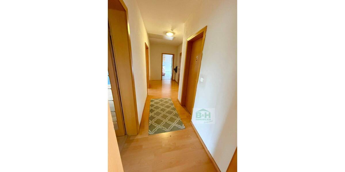 Etagenwohnung Sandersdorf-Brehna Sandersdorf - 4 Zimmer, 105 m&sup2; | Angebot:23833546