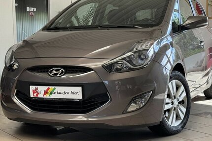 Hyundai ix20 FIFA world Cup Edition Automatik/LEDER/AHK/ 59.985 km 10.990 € Leipzig 04347