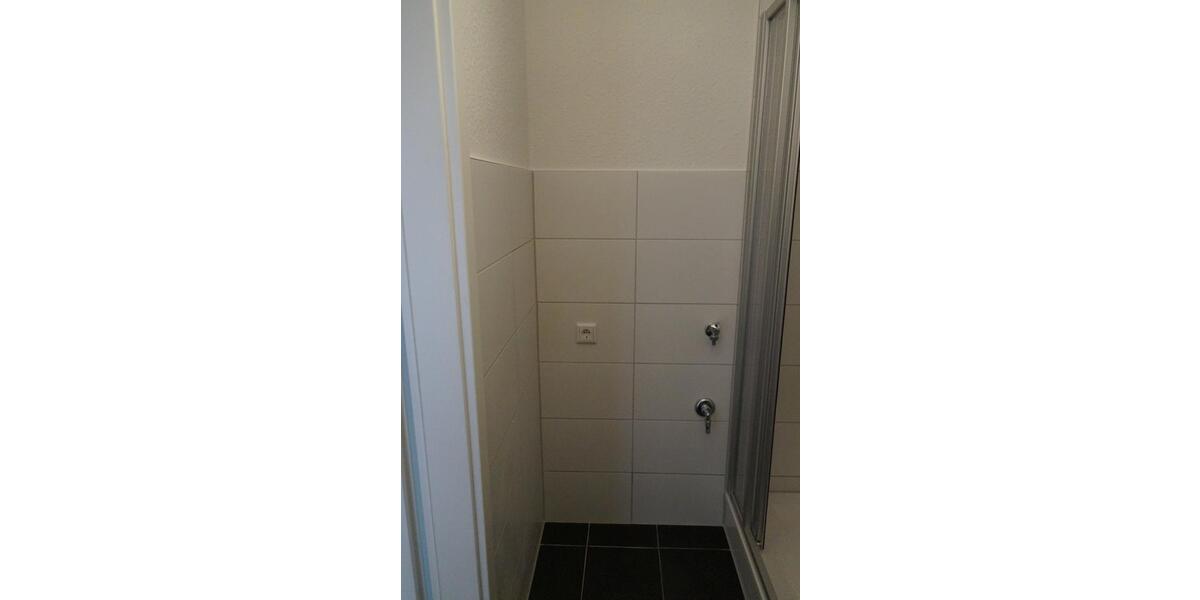 Etagenwohnung Halle (Saale) Damaschkestraße - 3 Zimmer, 59 m&sup2;, 500&euro; | Angebot:26573002