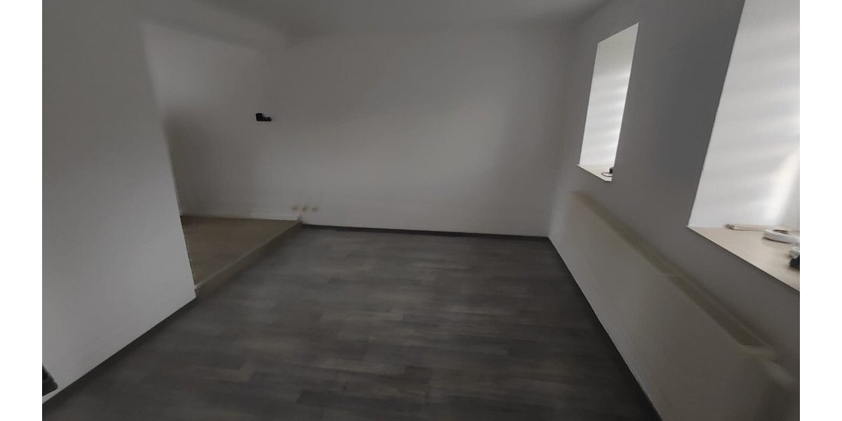 Wettin-Löbejün-Rothenburg, MFH + angrenzendem Reihenendhaus - Mehrfamilienhaus, Wohnhaus Wettin-Löbejün Rothenburg | Angebot:16450074