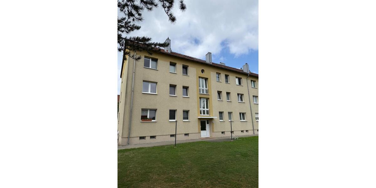 Etagenwohnung Halle (Saale) Damaschkestraße - 4 Zimmer, 69 m&sup2;, 118.000&euro; | Angebot:27693316