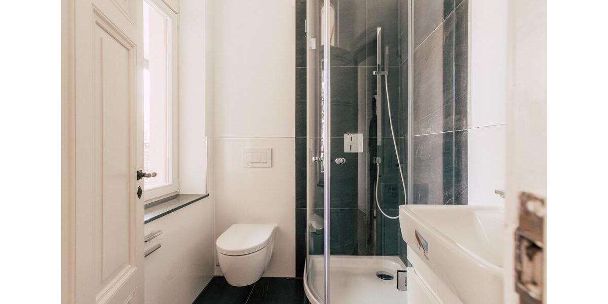 Hochparterre Halle (Saale) Am Wasserturm/Thaerviertel - 4.5 Zimmer, 190 m&sup2;, 2.335&euro; | Angebot:25376252