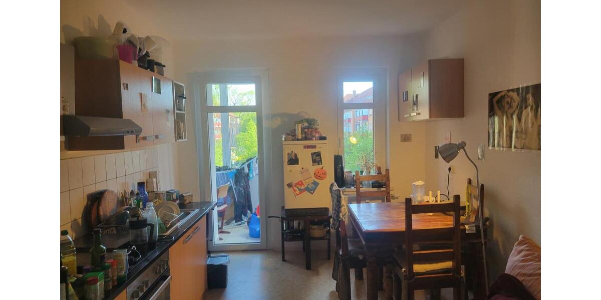 Etagenwohnung Halle (Saale) Damaschkestraße - 2 Zimmer, 40 m&sup2;, 400&euro; | Angebot:26618544