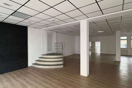 Gewerbeobjekt Halle Freiimfelde/Kanenaer Weg - 1.005&euro; | Angebot:25447976