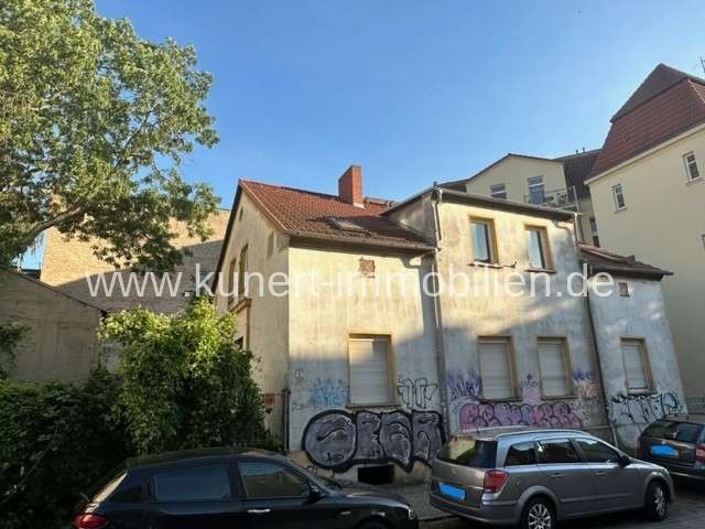 Einfamilienhaus Halle Am Wasserturm/Thaerviertel - 8 Zimmer, 180 m&sup2;, 330.000&euro; | Angebot:25124749