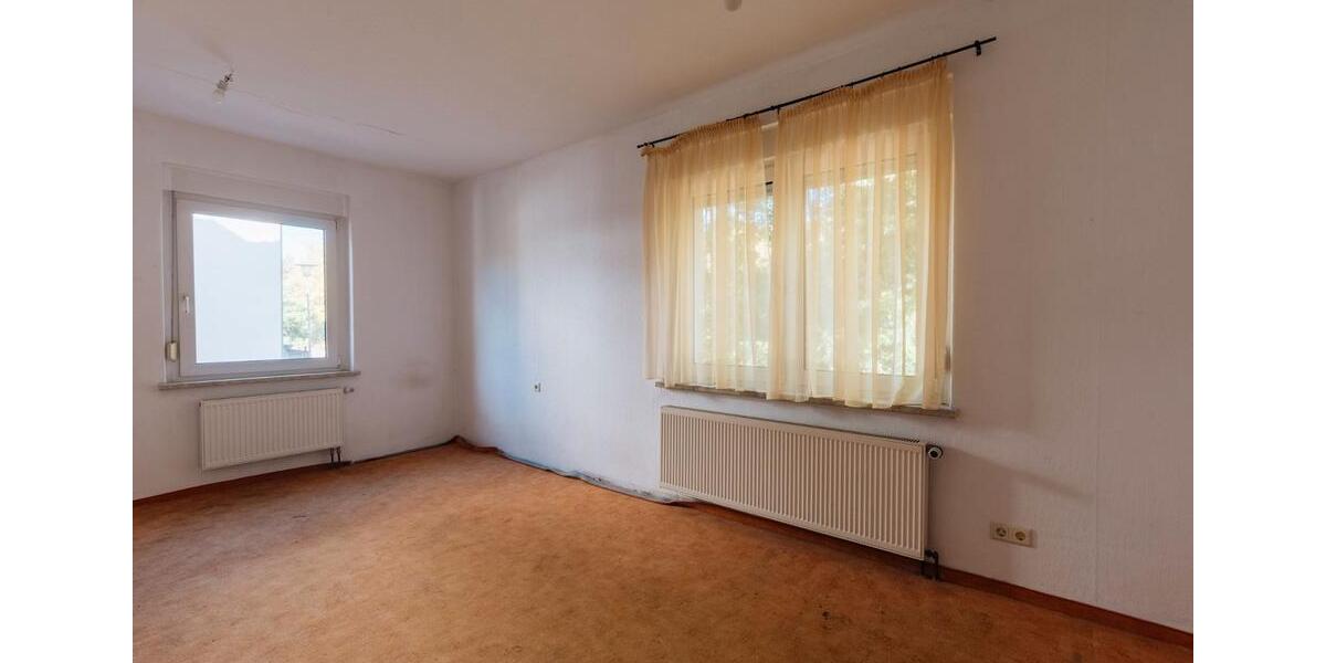 Doppelhaushälfte Merseburg - 8 Zimmer, 240 m&sup2;, 295.000&euro; | Angebot:27535186