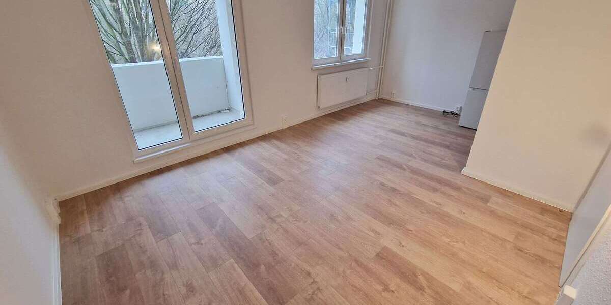 Wohnung zum Mieten in Halle 500 € 68 m² 4 zimmer