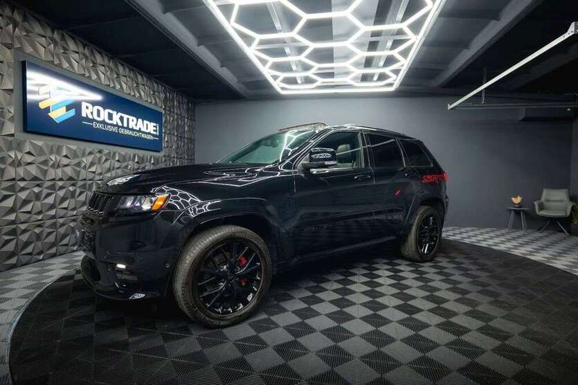 Jeep Grand Cherokee 66.745 km 29.990 € Leipzig 04178