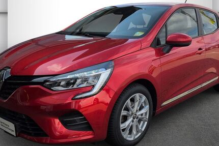 Renault Clio 37.000 km 11.995 &euro; Halle 06132