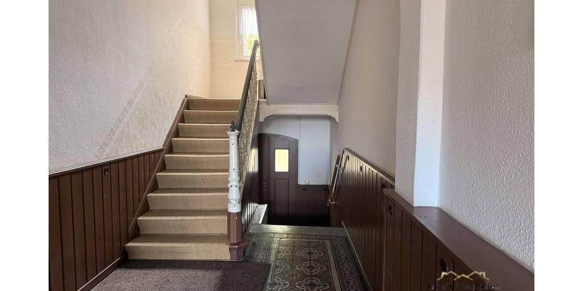Etagenwohnung Bitterfeld Anhaltsiedlung - 4 Zimmer, 120 m&sup2;, 755&euro; | Angebot:26502887