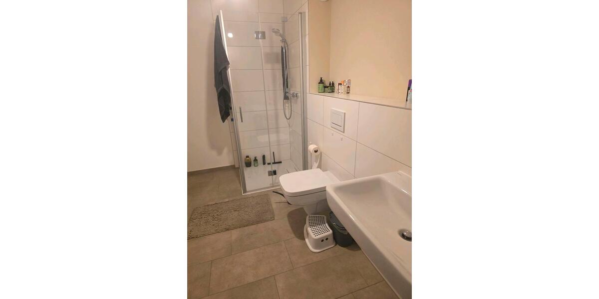 Etagenwohnung Halle (Saale) Halle-Neustadt - 3 Zimmer, 84 m&sup2;, 1.081&euro; | Angebot:24396665