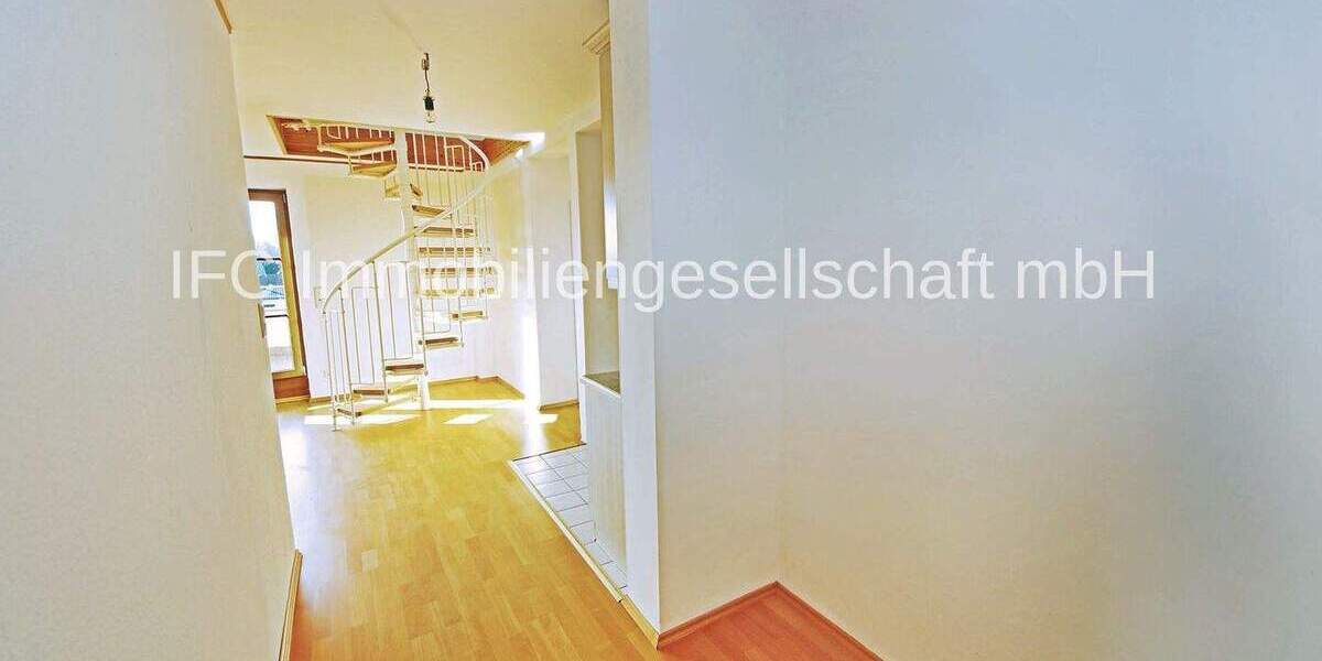 Etagenwohnung Bitterfeld-Wolfen Bitterfeld - 3 Zimmer, 67 m&sup2;, 125.000&euro; | Angebot:25156429