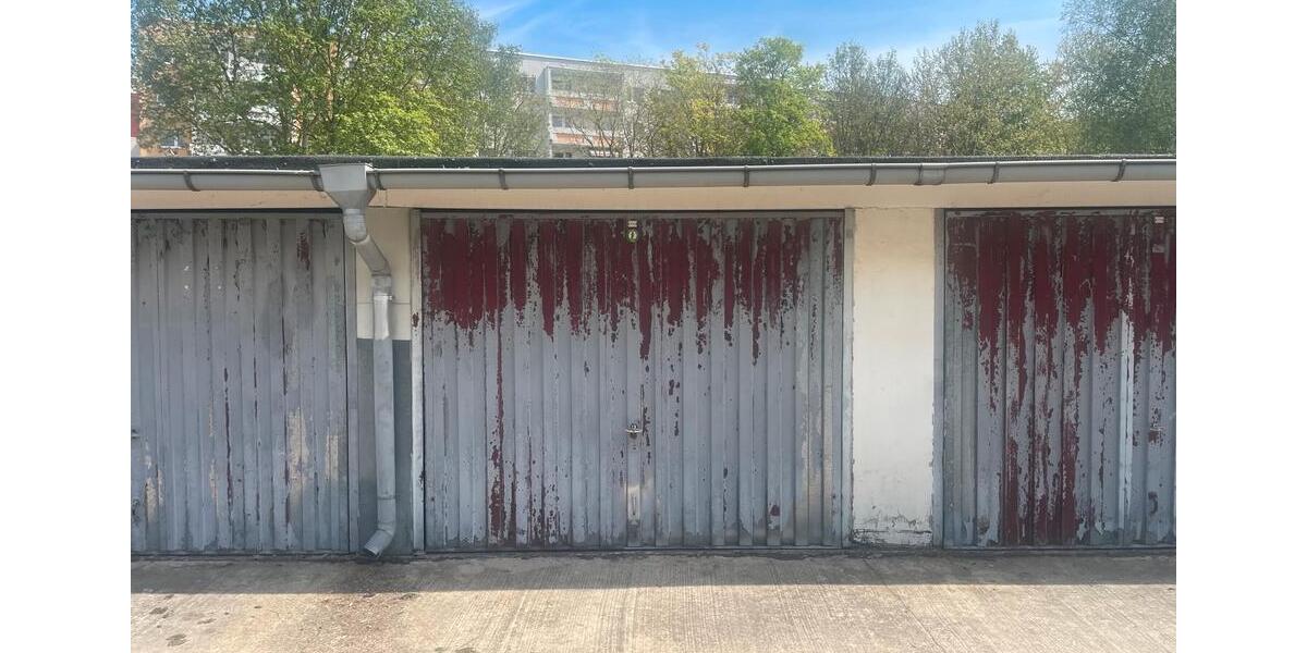 Garagen / Stellplätze Halle (Saale) Halle-Neustadt - 75&euro; | Angebot:26343795