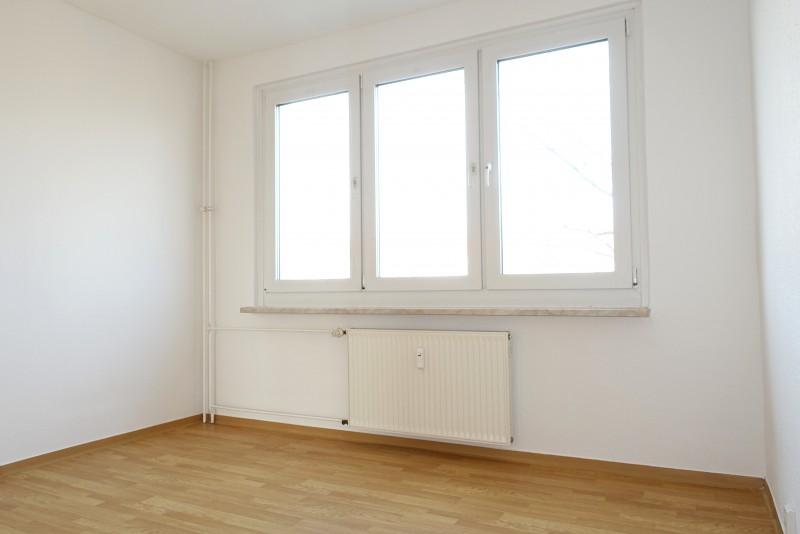 Etagenwohnung Köthen (Anhalt) - 3 Zimmer, 68 m&sup2;, 363&euro; | Angebot:26270598