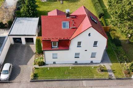 Haus Merseburg - 7 Zimmer, 295 m&sup2;, 450.000&euro; | Angebot:27245579