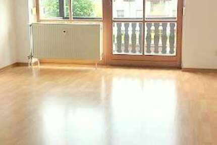 Wohnung Leuna Günthersdorf - 3 Zimmer, 74 m&sup2;, 588&euro; | Angebot:25965079