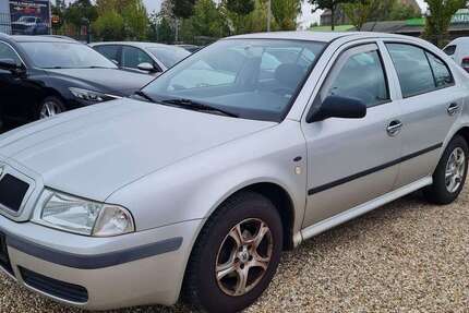 Skoda Octavia 175.222 km 490 € Leipzig 04179