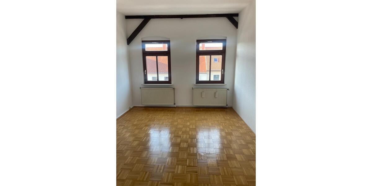 Dachgeschoßwohnung Halle (Saale) Frohe Zukunft - 2 Zimmer, 60 m&sup2;, 648&euro; | Angebot:26698376