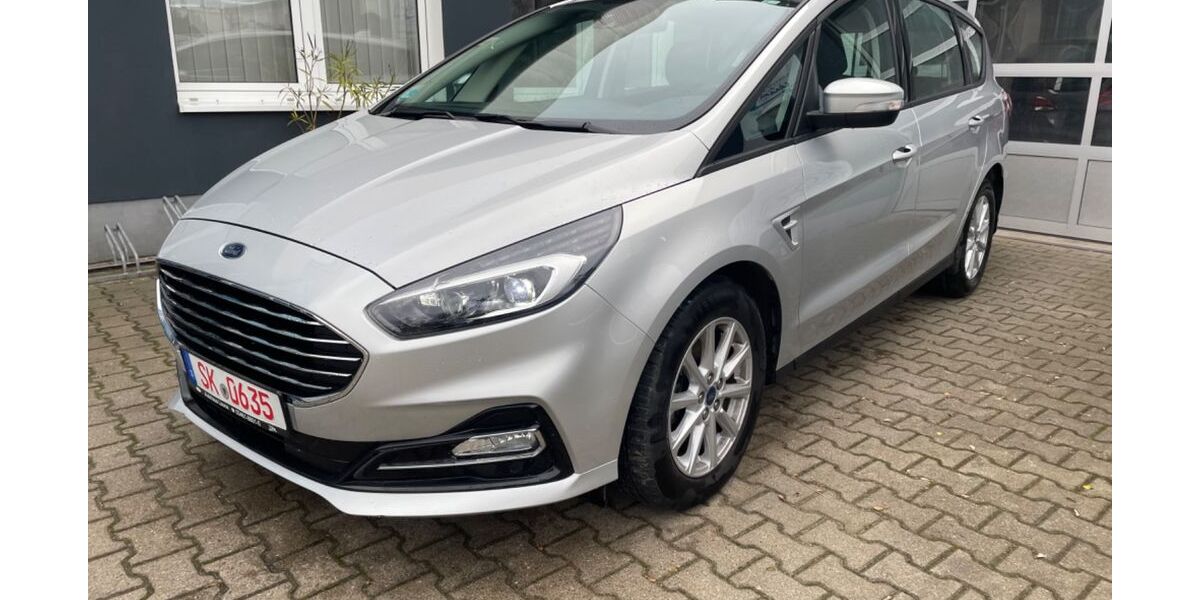 Ford S-Max 39.998 km 27.399 &euro; Leuna 06237